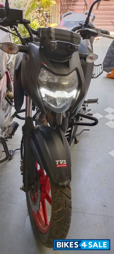 Black And Red TVS Apache RTR 160 4V Special Edition Black And Red TVS Apache RTR 160 4V Special Edition