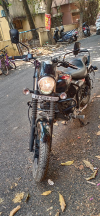 Bajaj Avenger Street 220