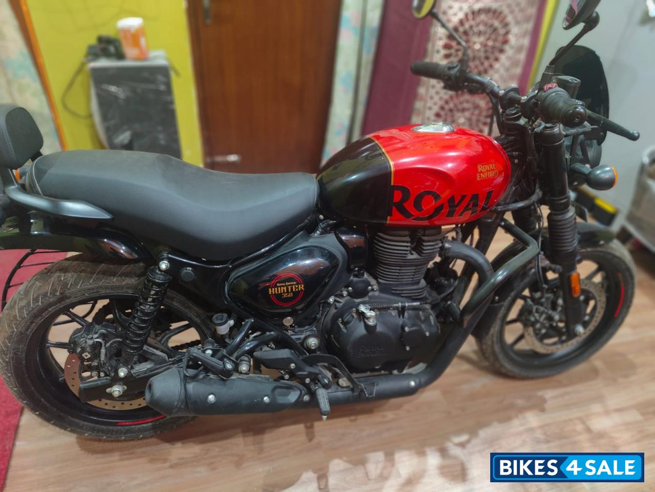Rebel Red Royal Enfield Hunter 350 Metro