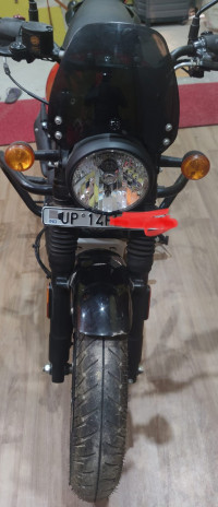 Rebel Red Royal Enfield Hunter 350 Metro