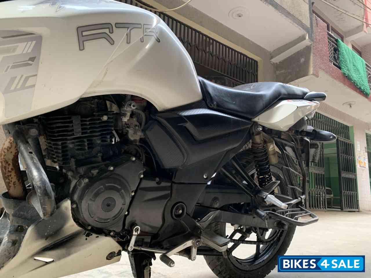 TVS Apache RTR 180