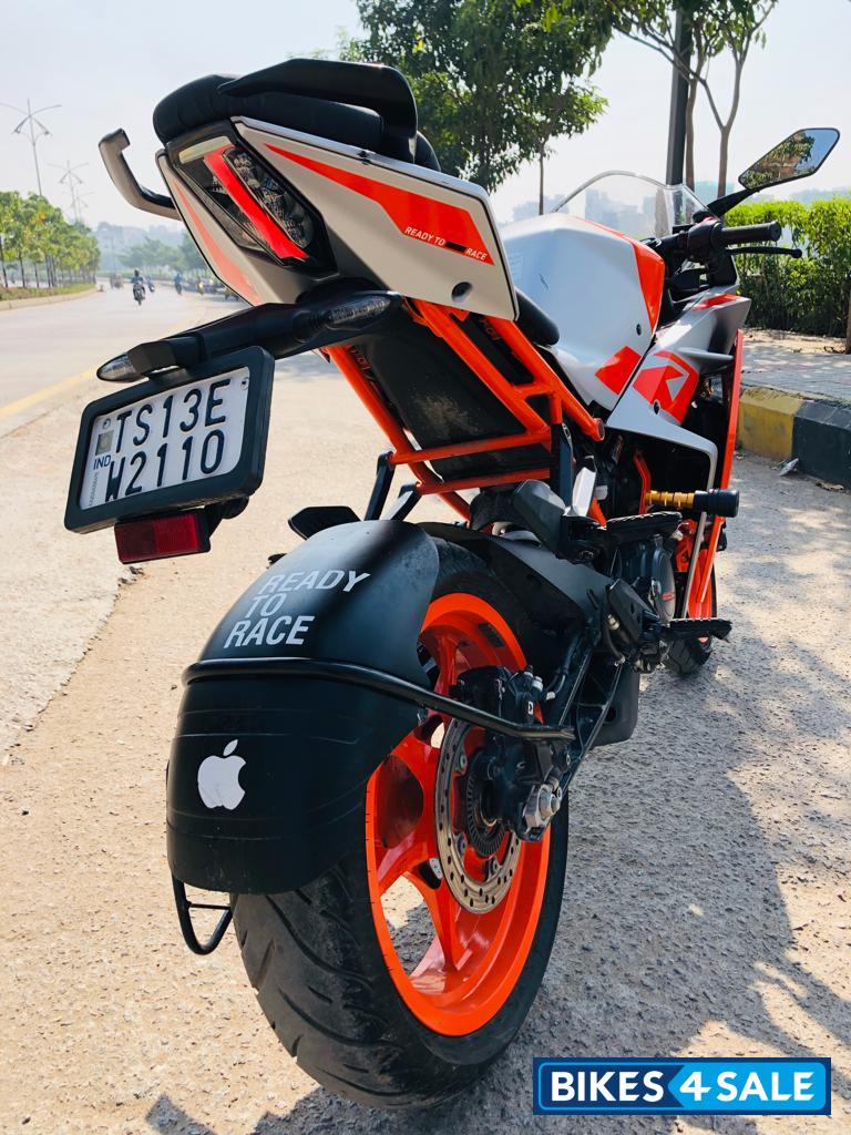 Silver Mate KTM RC 200