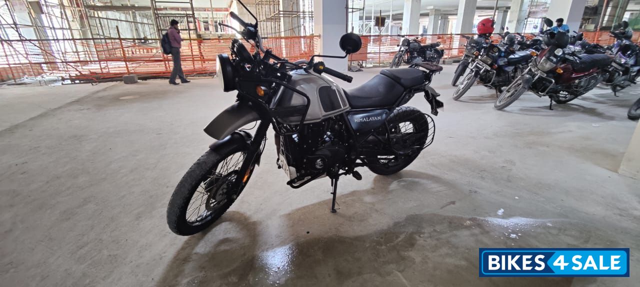Gravel Grey Royal Enfield Himalayan 2021