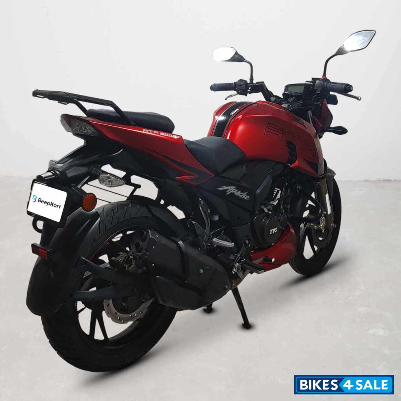 TVS Apache RTR 200 4V