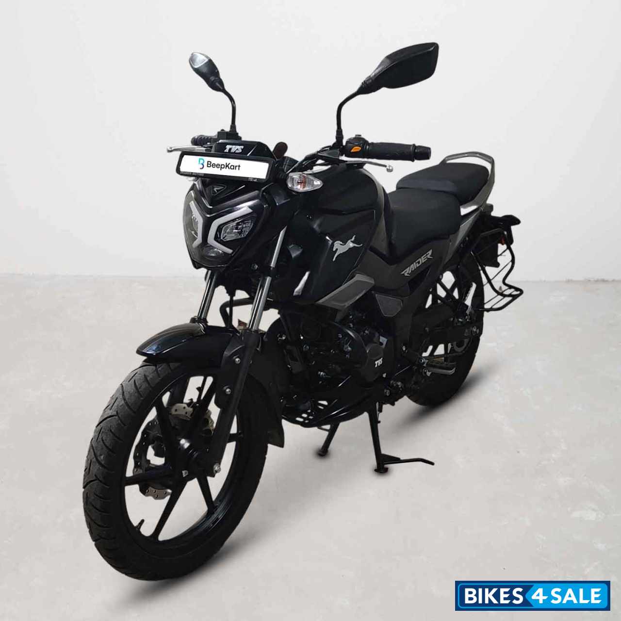 TVS Raider 125