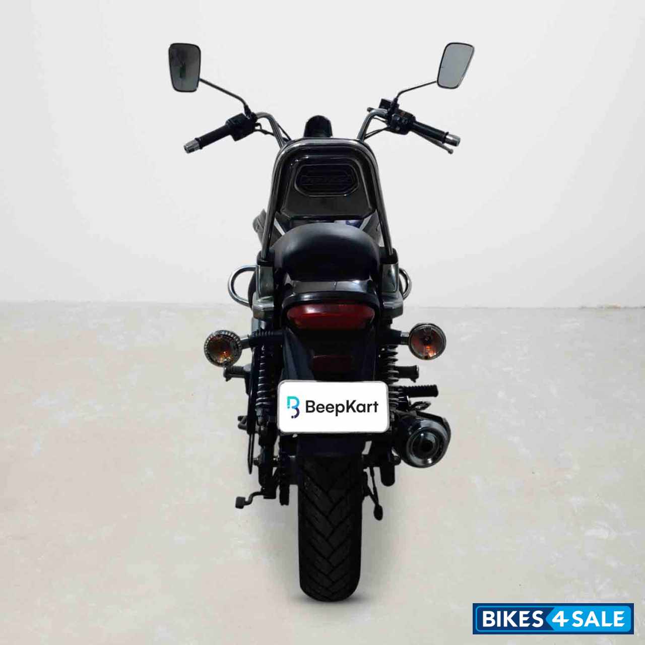 Bajaj Avenger Cruise 220