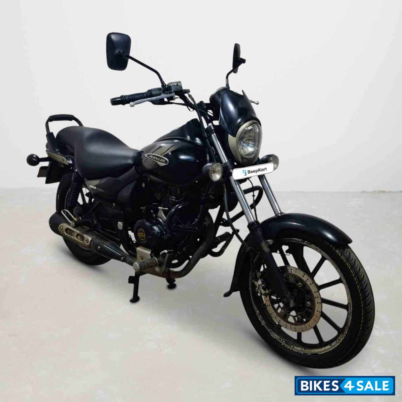 Bajaj Avenger Street 180