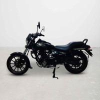 Bajaj Avenger Street 180