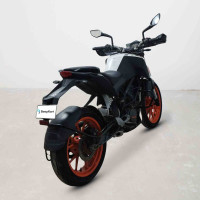 KTM Duke 200