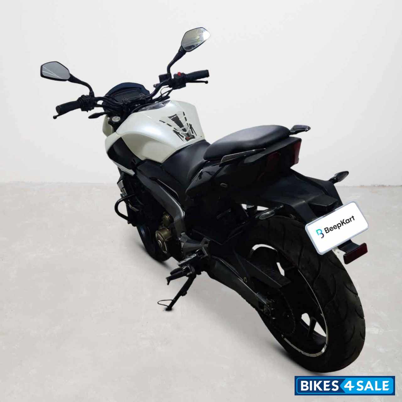 Bajaj Dominar 400