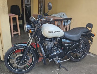 White Royal Enfield Thunderbird X 350