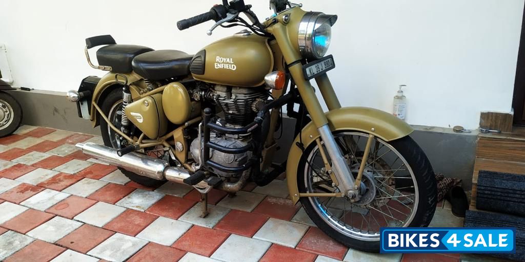 Royal Enfield Classic Desert Storm