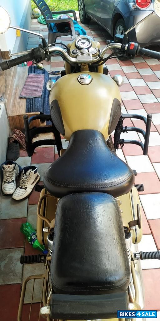 Royal Enfield Classic Desert Storm