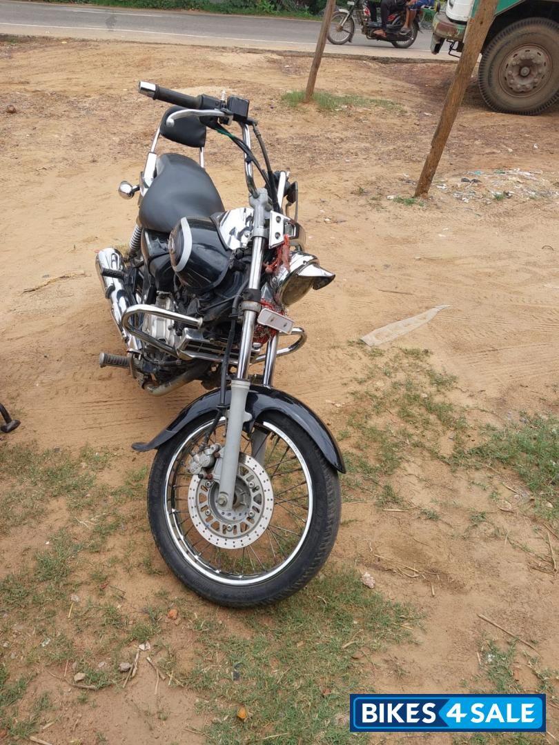 Bajaj Avenger Cruise 220