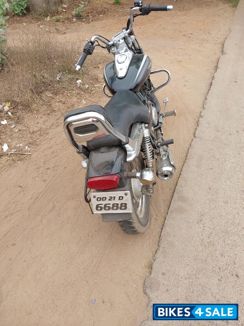 Bajaj Avenger Cruise 220