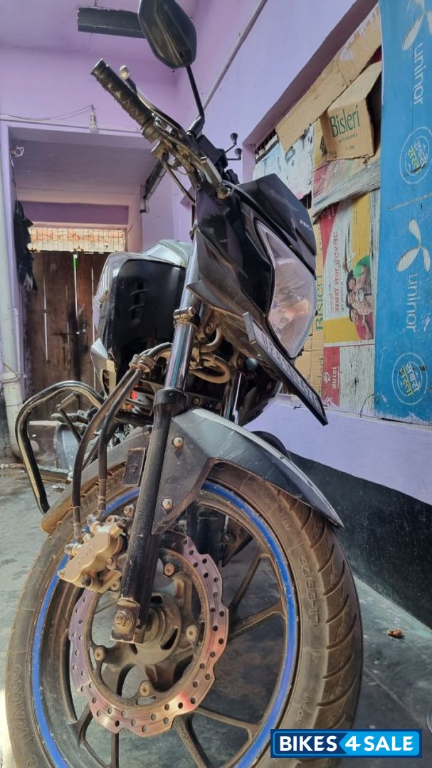 Honda CB Hornet 160R