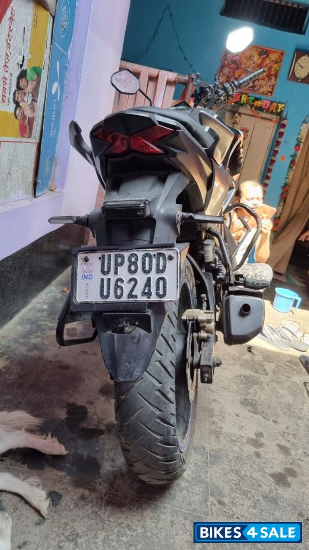 Honda CB Hornet 160R