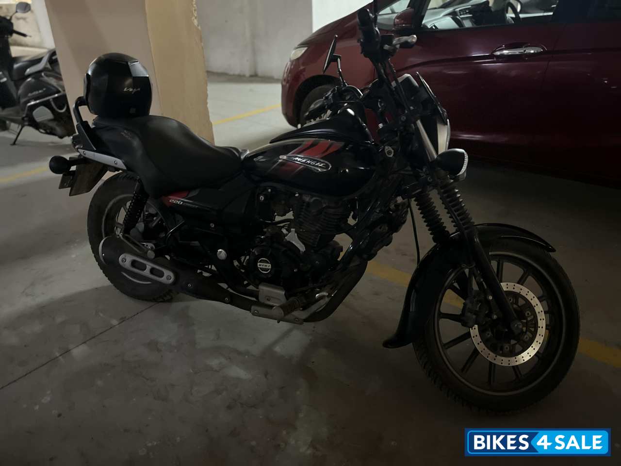 Bajaj Avenger Street 220