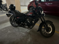 Bajaj Avenger Street 220
