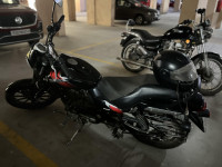 Bajaj Avenger Street 220