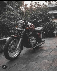 Comet Red Jawa forty two BS6