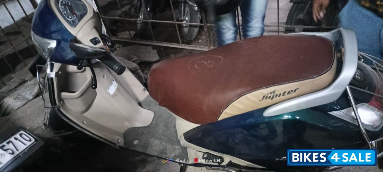 TVS Jupiter ZX