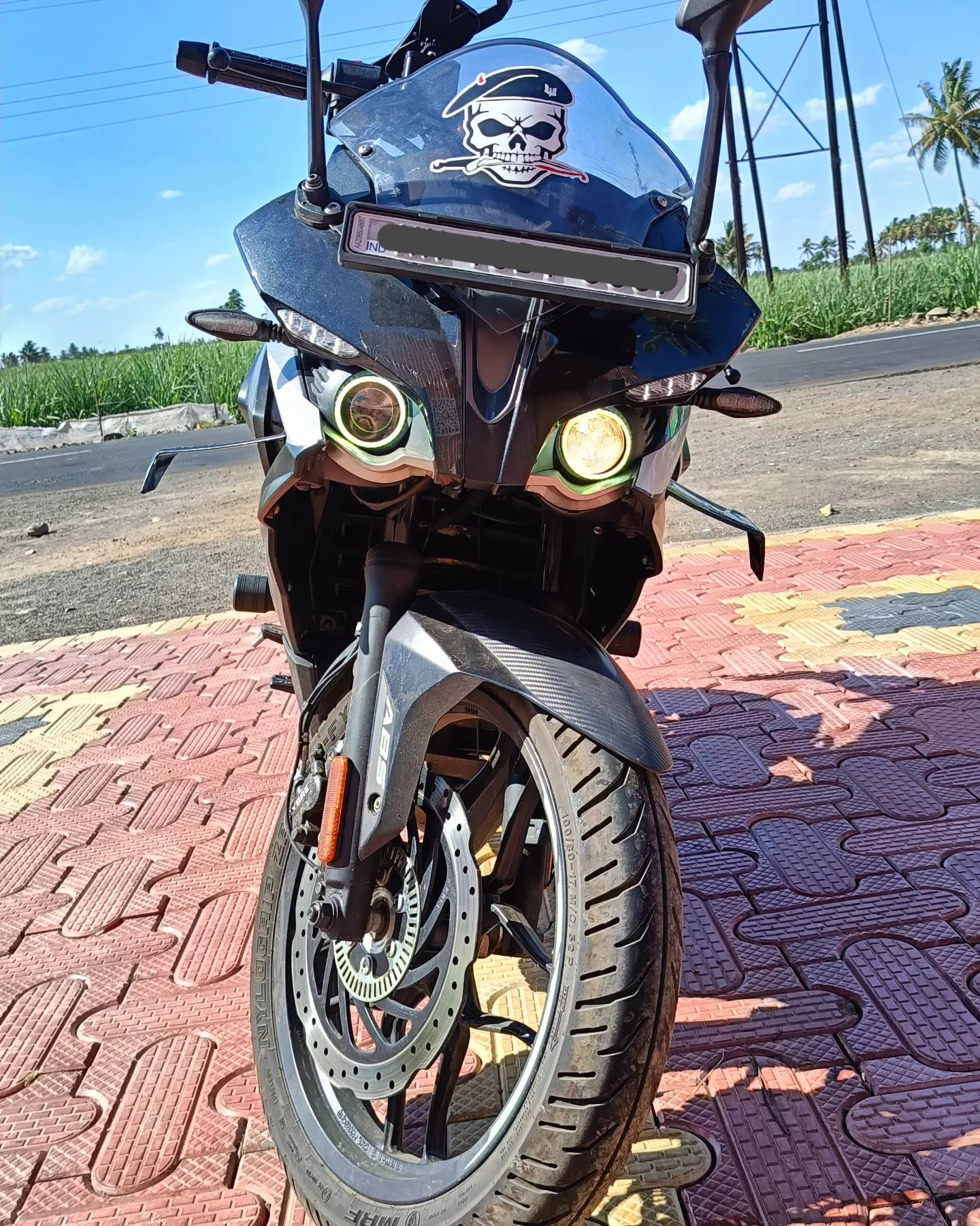 Bajaj Pulsar RS 200 BS6