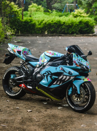 Honda CBR1000RR Fireblade 2006 Model