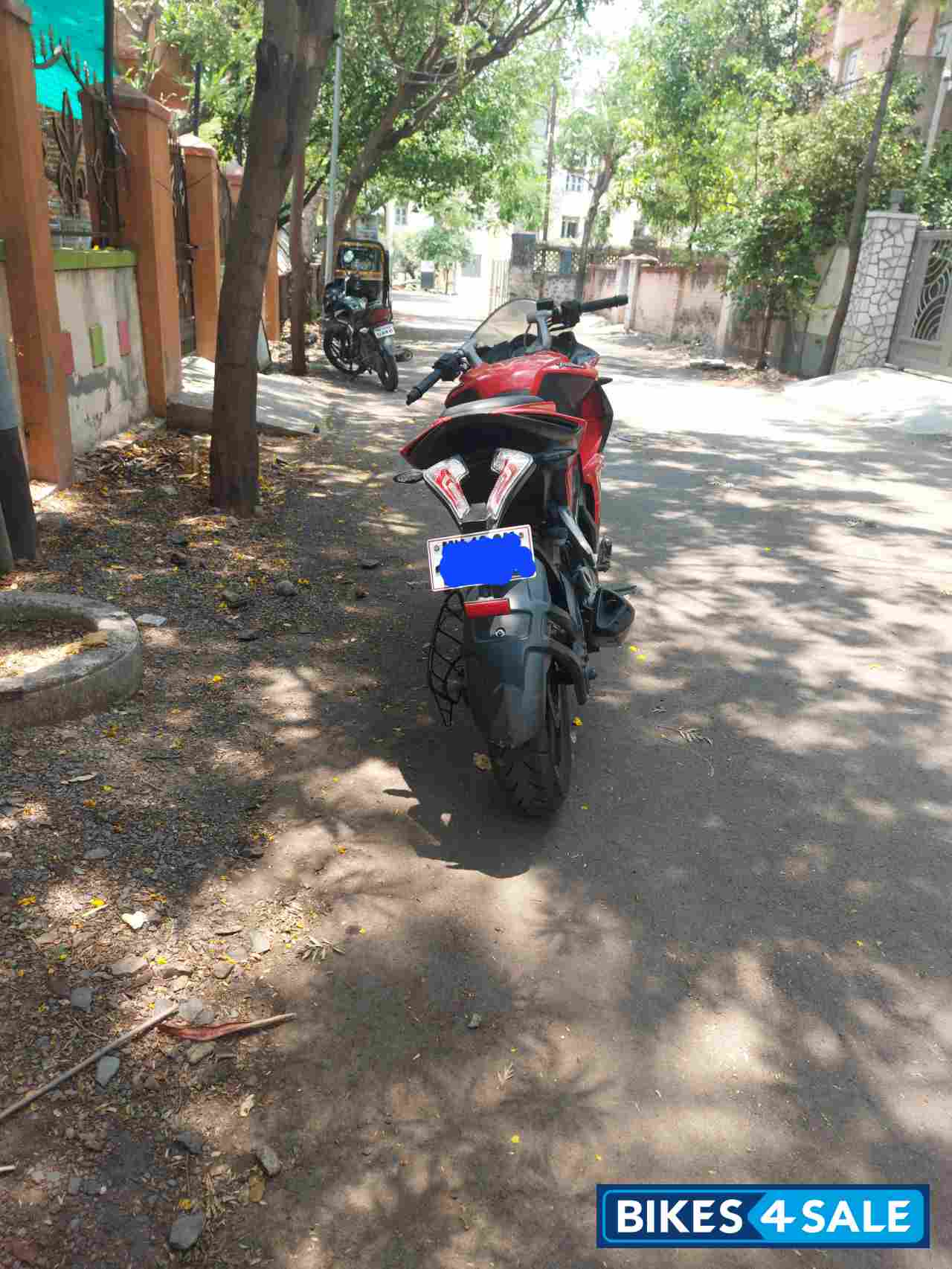 Red Bajaj Pulsar RS 200 ABS Red Bajaj Pulsar RS 200 ABS