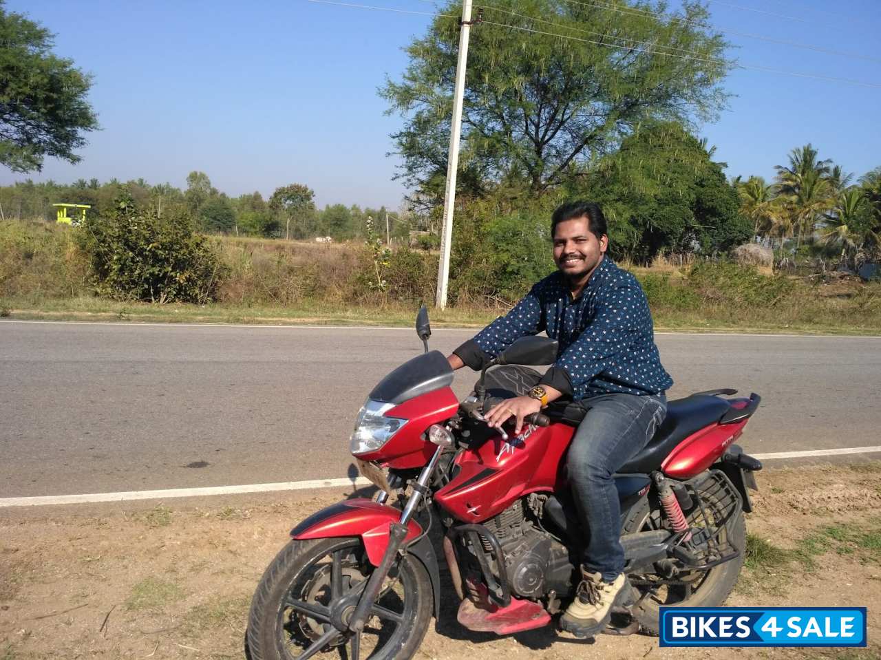 TVS Apache RTR 160 TVS Apache RTR 160