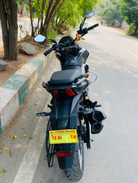 Black And Grey Bajaj Dominar 250