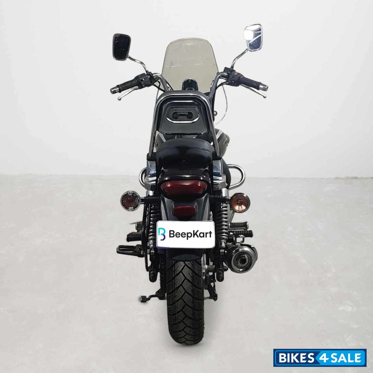 Bajaj Avenger Cruise 220