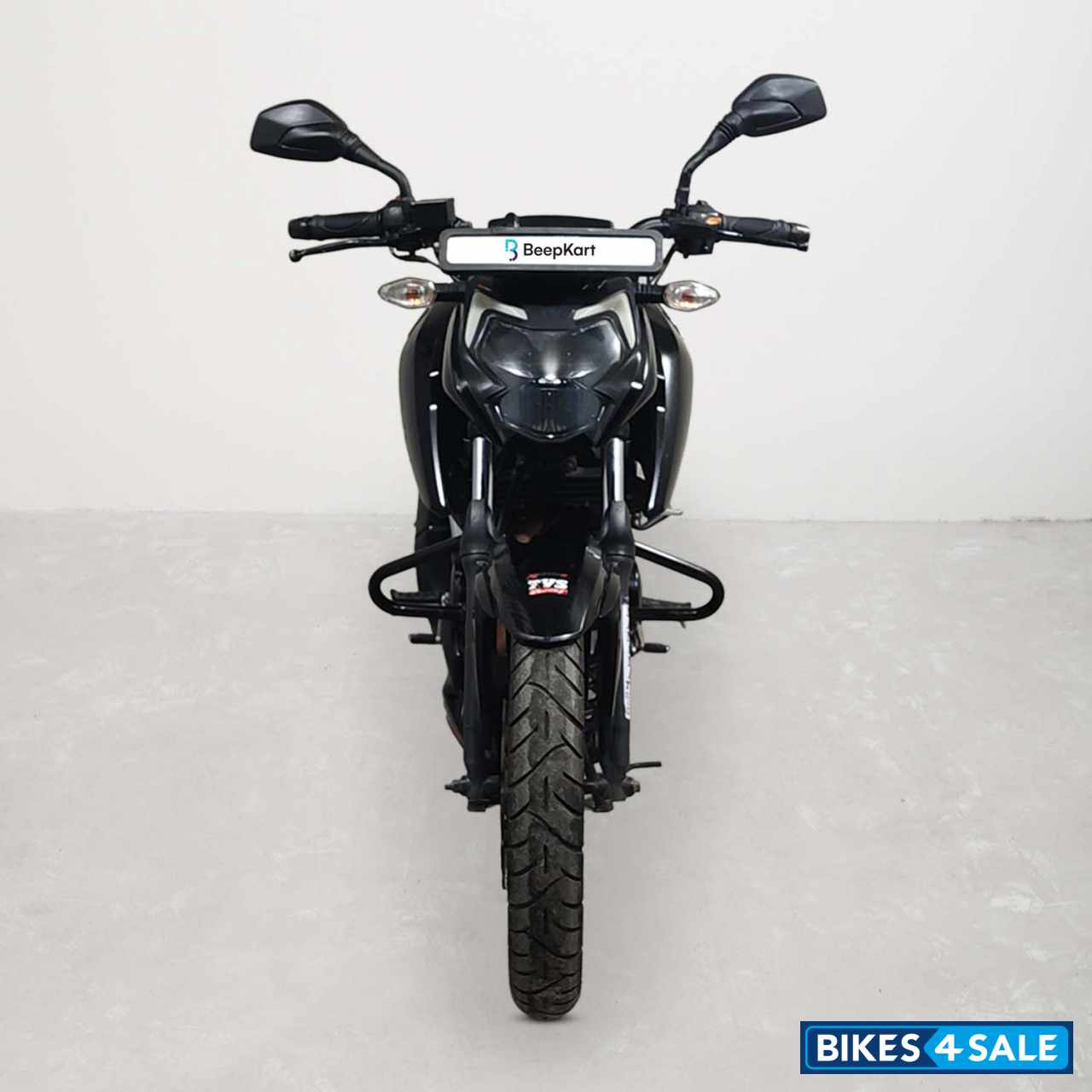 TVS Apache RTR 160 4V