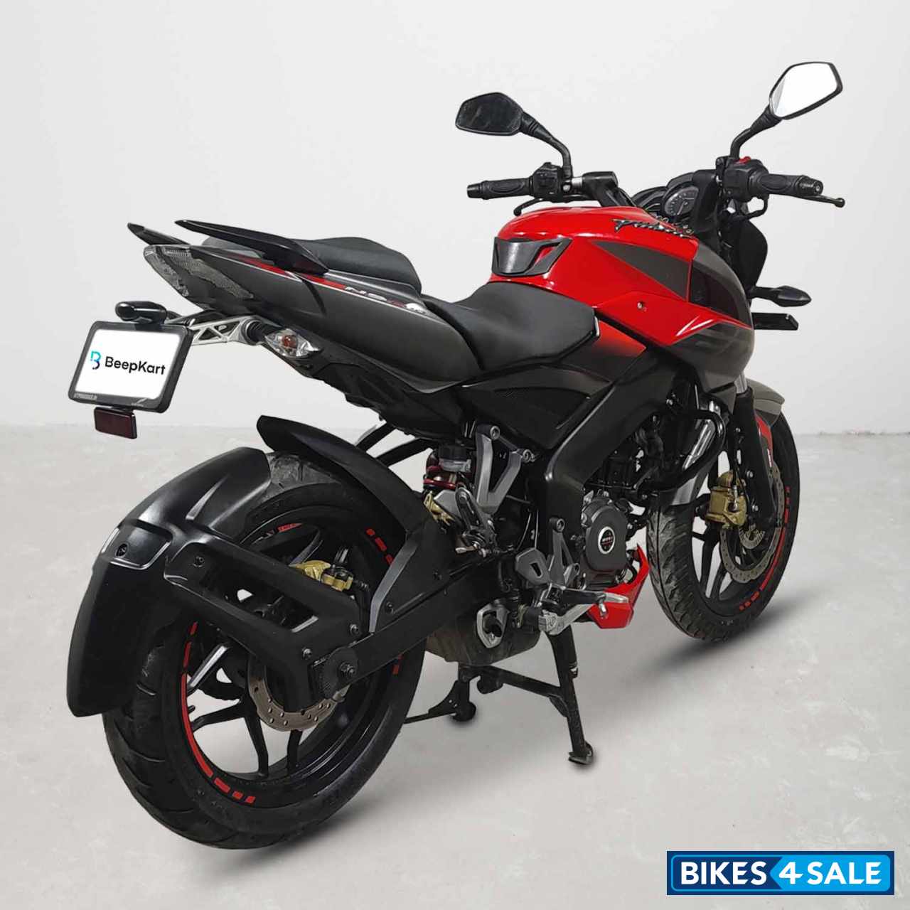 Bajaj Pulsar NS200