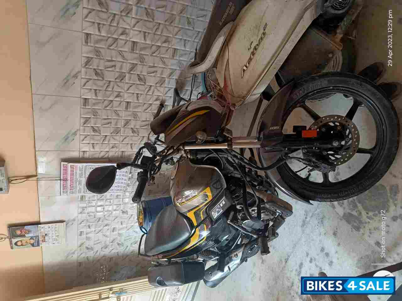 Hero Super Splendor BS6