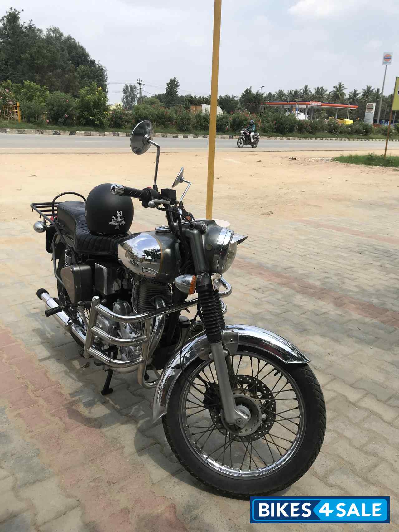 Military Green Royal Enfield Bullet Machismo A350