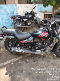 Bajaj Avenger Street 220