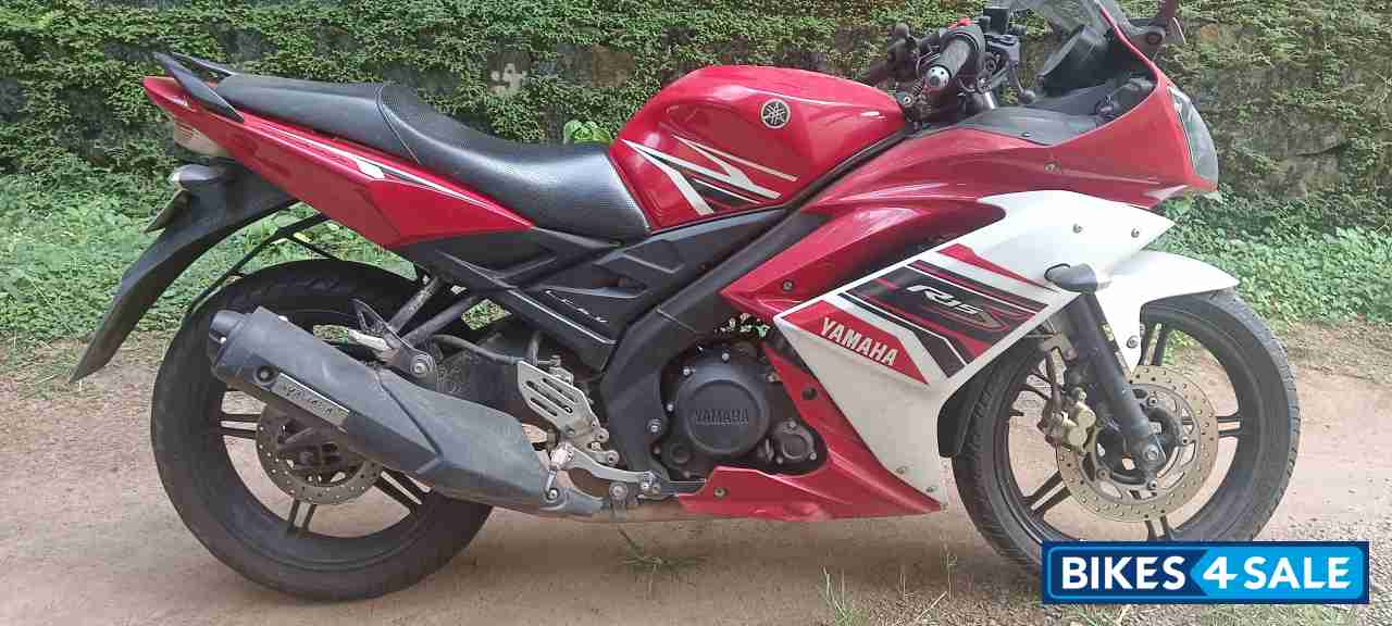 Yamaha YZF R15 S
