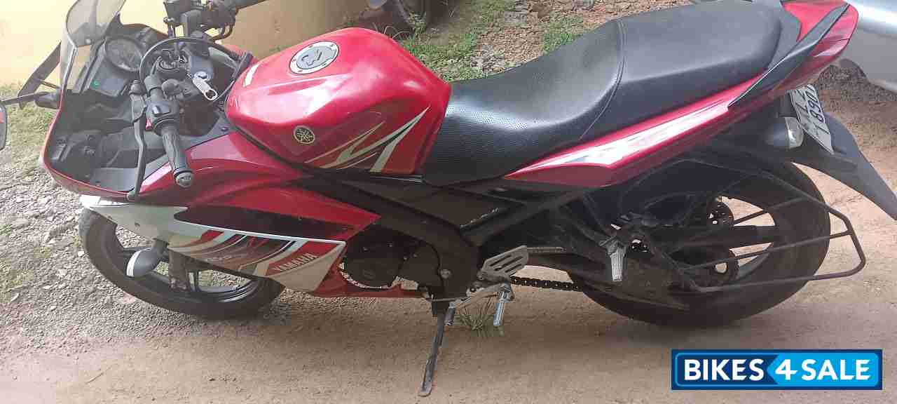 Yamaha YZF R15 S