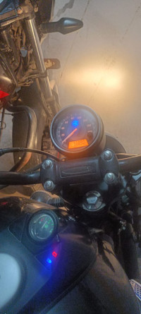 Bajaj Avenger Street 220