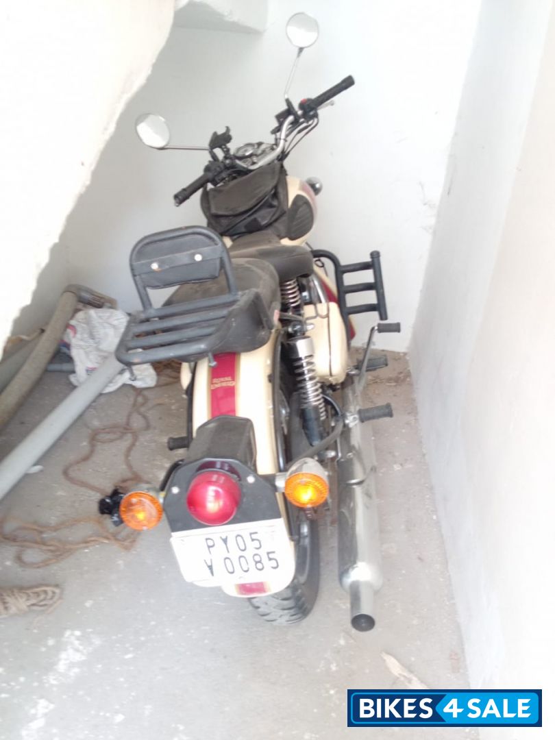 Royal Enfield Bullet Standard 500