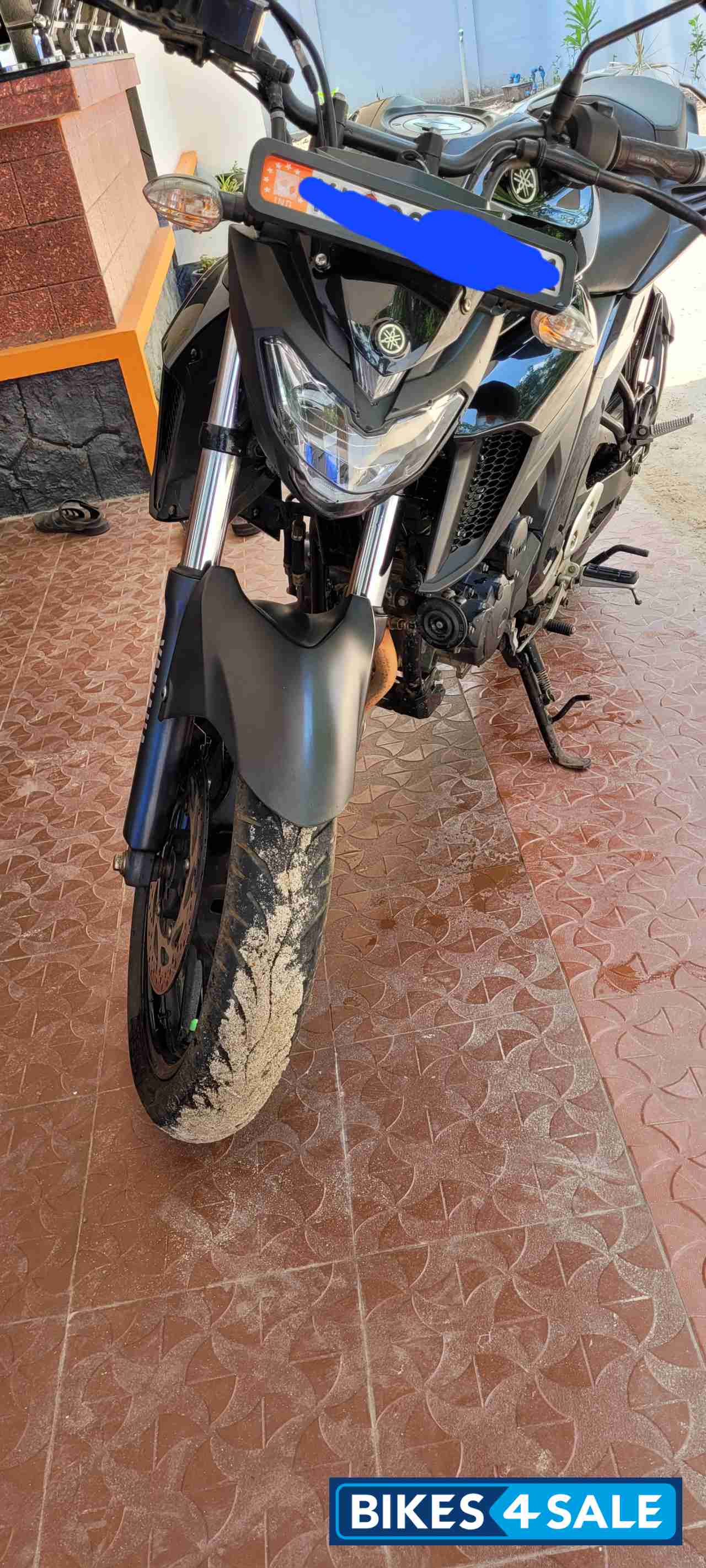 Yamaha FZ25