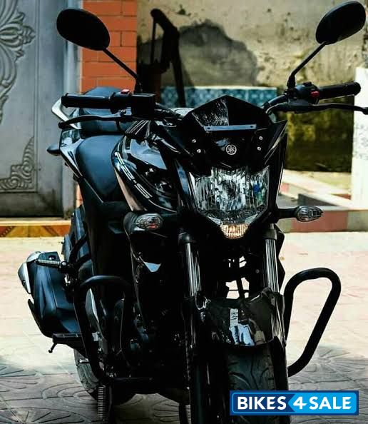 Yamaha FZ-S FI V2 Yamaha FZ-S FI V2