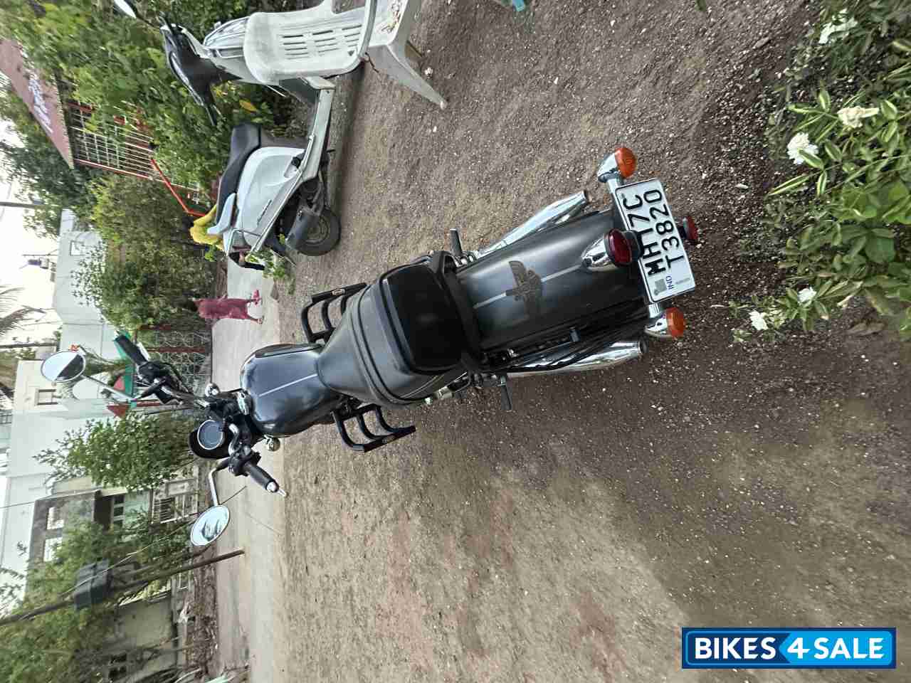 Gallant Grey Yezdi Roadster Chrome