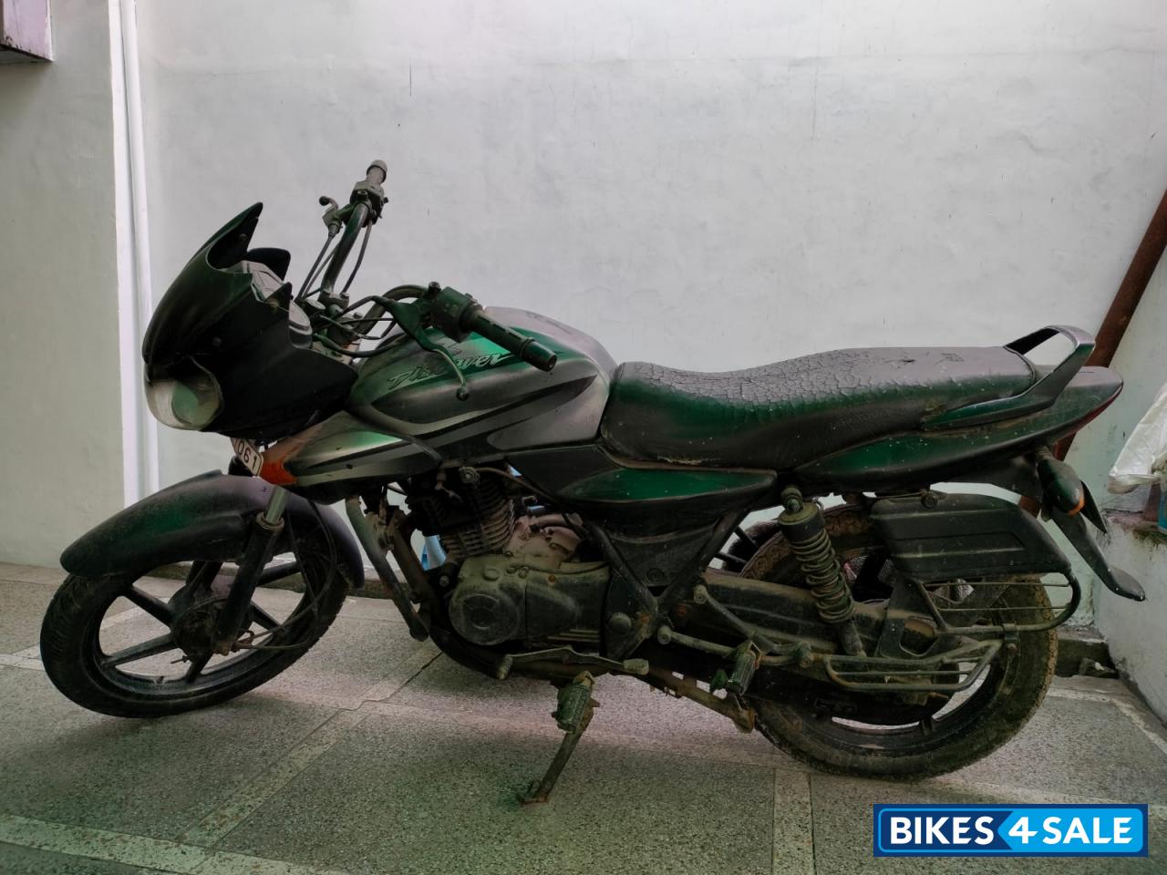 Bajaj Discover DTSi 135