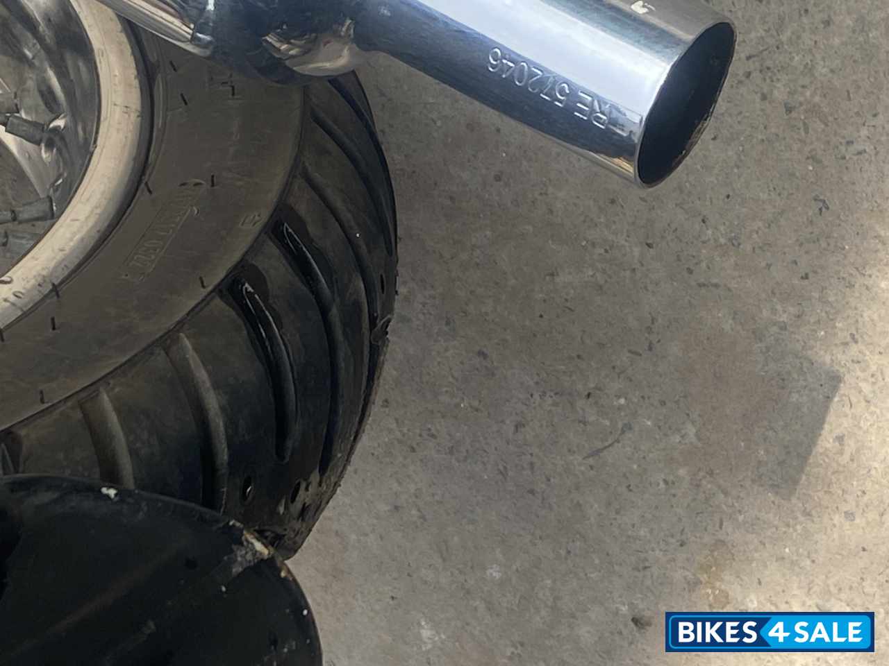 Black Royal Enfield Classic 350 Black Royal Enfield Classic 350