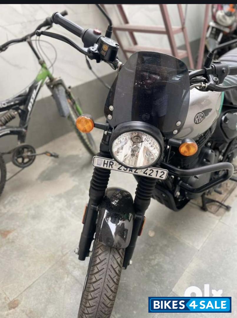 Dapper Ash Royal Enfield Hunter 350 Metro