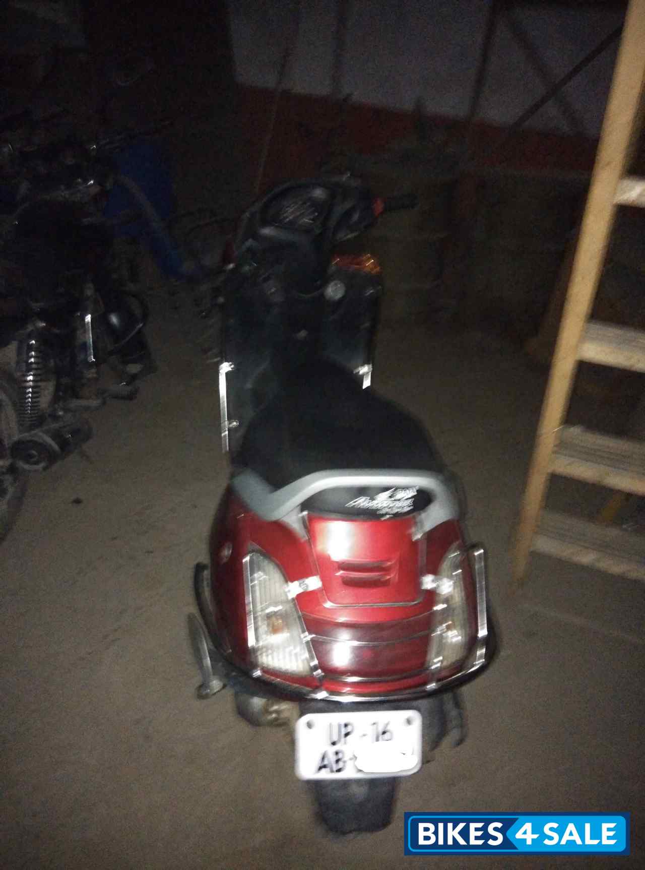 Red Honda Activa