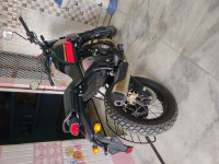 Blazing Black Royal Enfield Scram 411