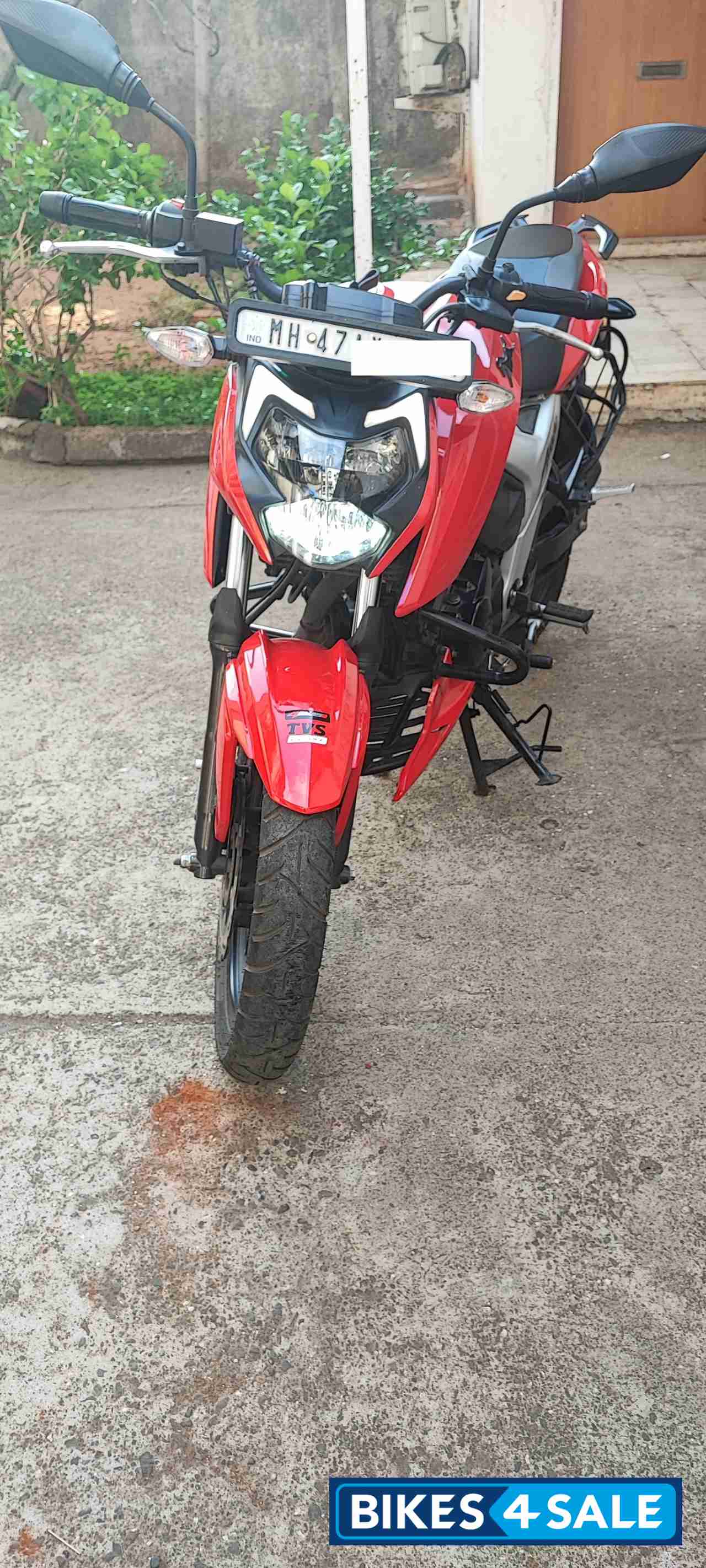 TVS Apache RTR 160 4V BS6 TVS Apache RTR 160 4V BS6